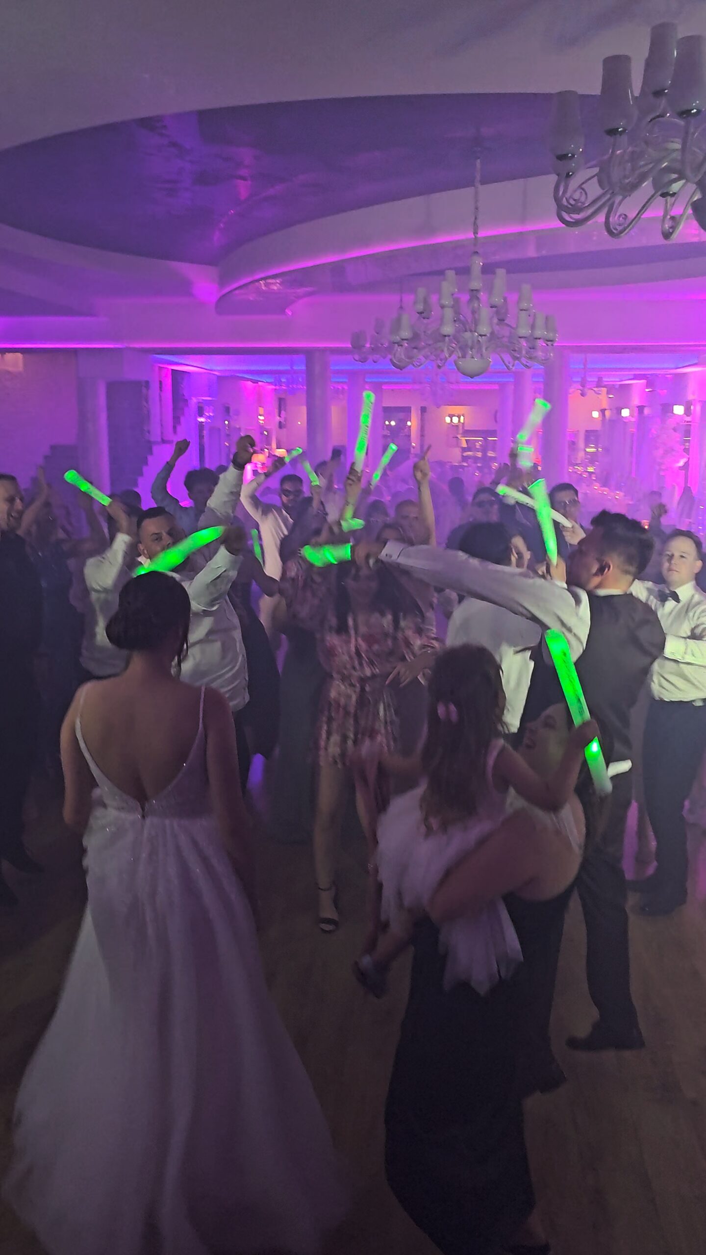 Pałki ledowe na wesele (1)